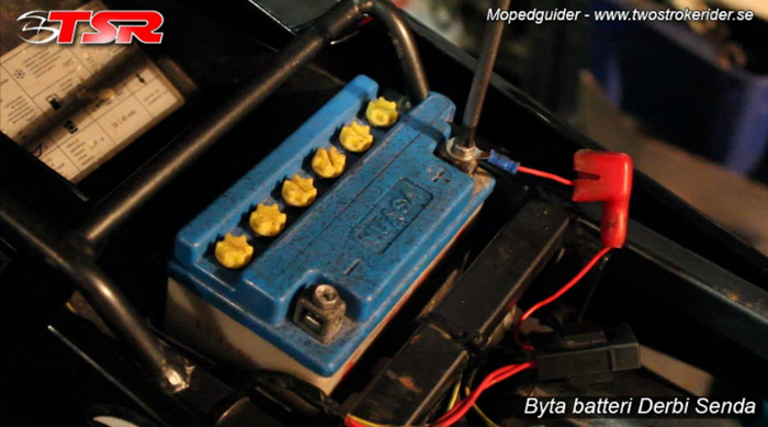 Guide - Byt batteri crossmoped - bild 4