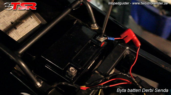 Guide - Byt batteri crossmoped - bild 6