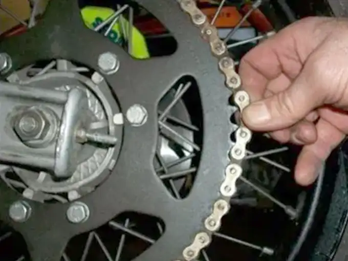 Guide - Info byta kedja på moped - Bild 7