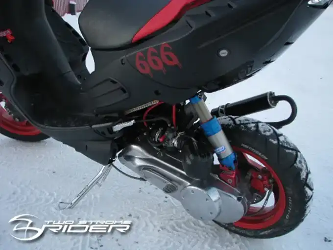 Guide - Montera stötdämpare på scooter - Bild 3