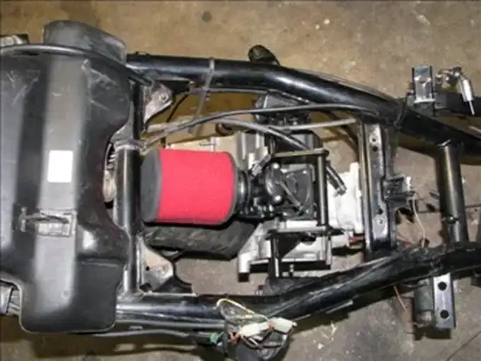 Guide - Montera subframe för förgasare Bild 15