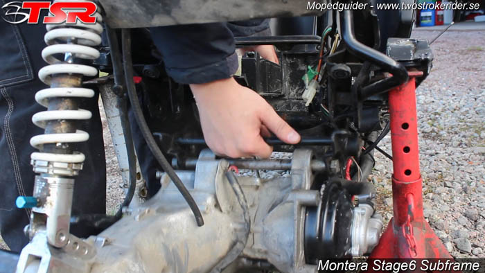 Montera subframe. Bild 9