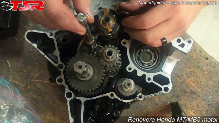 Renovera MT5-motor - Bild 95