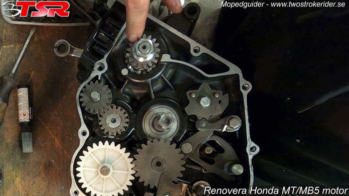 Renovera MT5-motor - Bild 127
