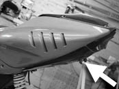 Montera underkåpa på Yamaha Aerox