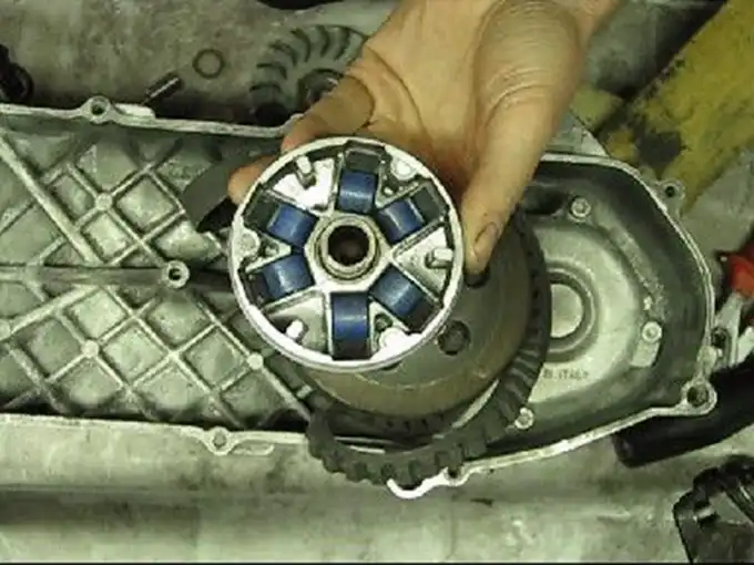 Demontering variator - Bild 10