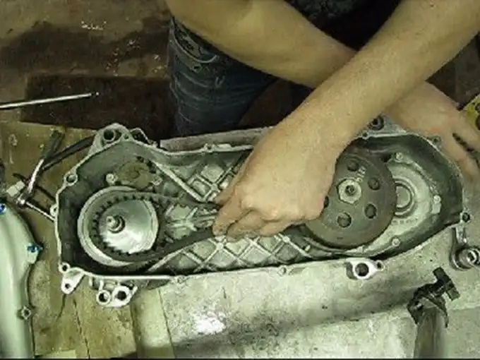 Demontering variator - Bild 28