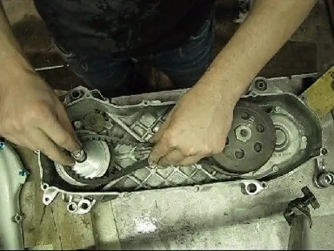 Demontering variator - Bild 30