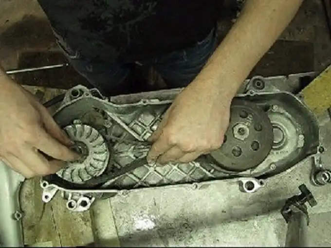 Demontering variator - Bild 34