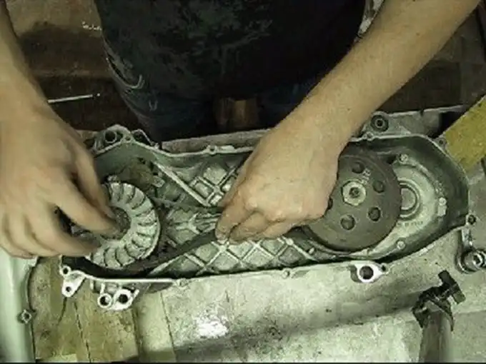 Demontering variator - Bild 35
