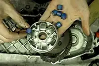 Demontering variator