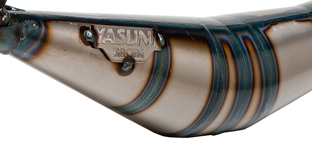 Yasuni Avgassystem (R2) Röd